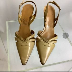 Salvatore ferragamo tan sling back low heel sandals size 9